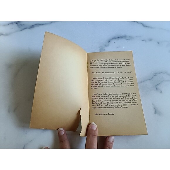 Shadows Of The Sand By Rona Randall Paperback - Picture 2 of 10